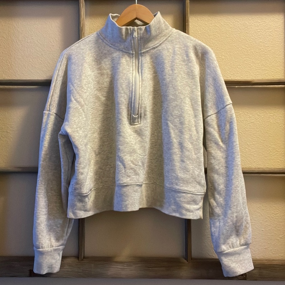 Fabletics Catarina Mock Neck Zip Pullover
